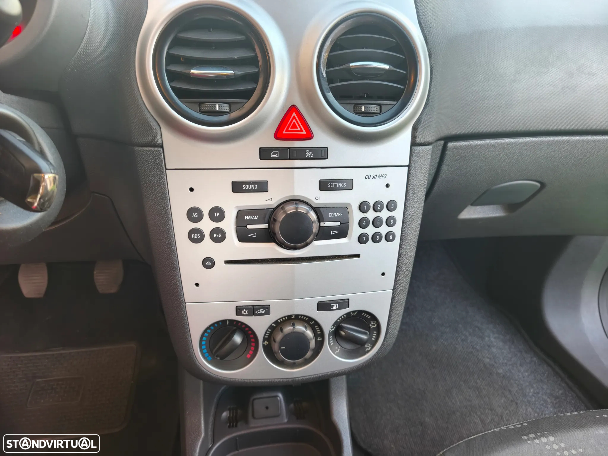 Opel Corsa 1.2 Enjoy - 6