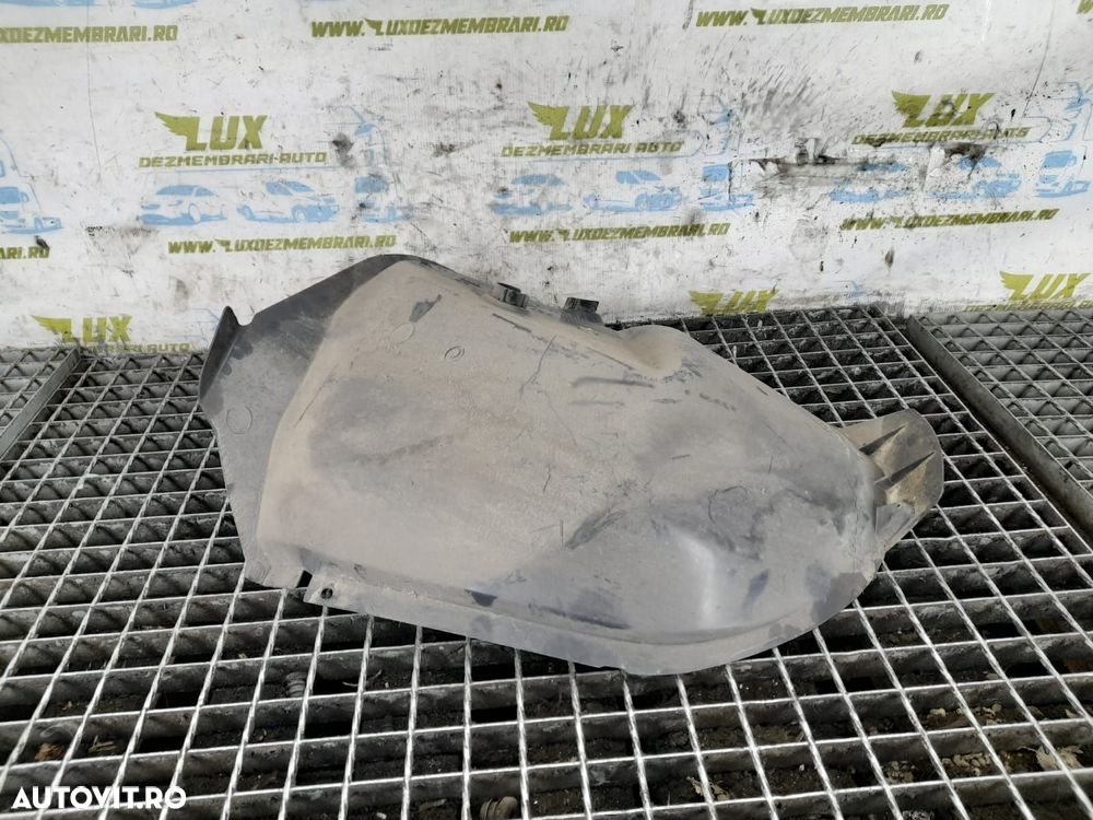 Carenaj roata stanga spate 767490015R Dacia Duster 1 [2010 - 2013] - 2