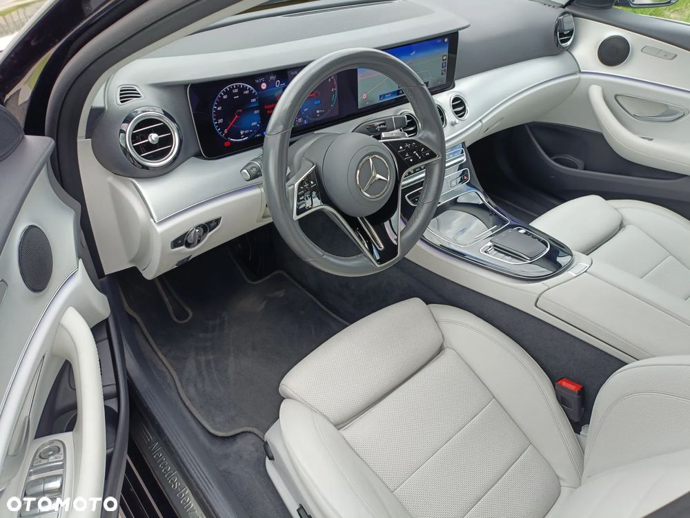 Mercedes-Benz Klasa E - 30