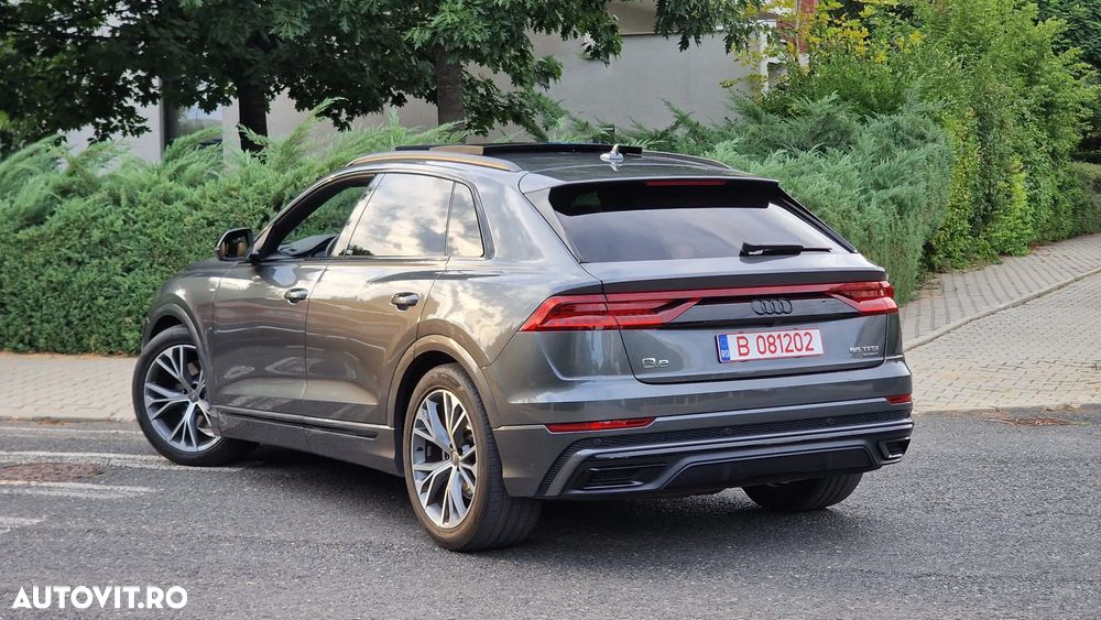 Audi Q8 SUV TFSI quattro 250 kW tiptronic S line business - 2