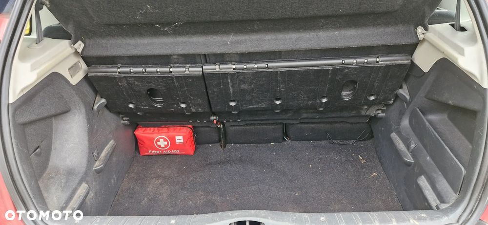 Citroën C3 1.6 HDi FAP Exclusive - 19