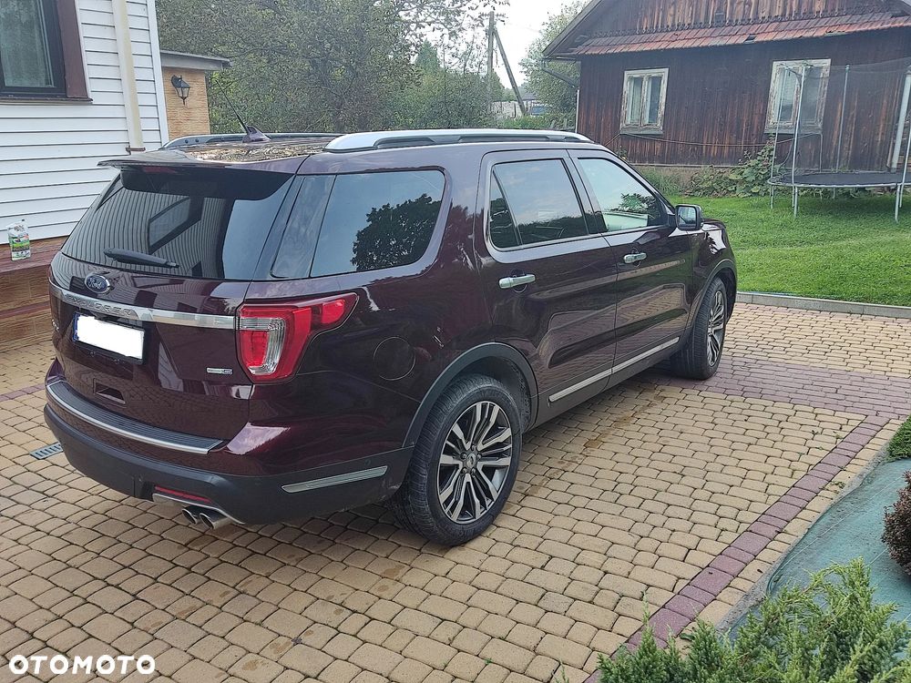 Ford Explorer - 4