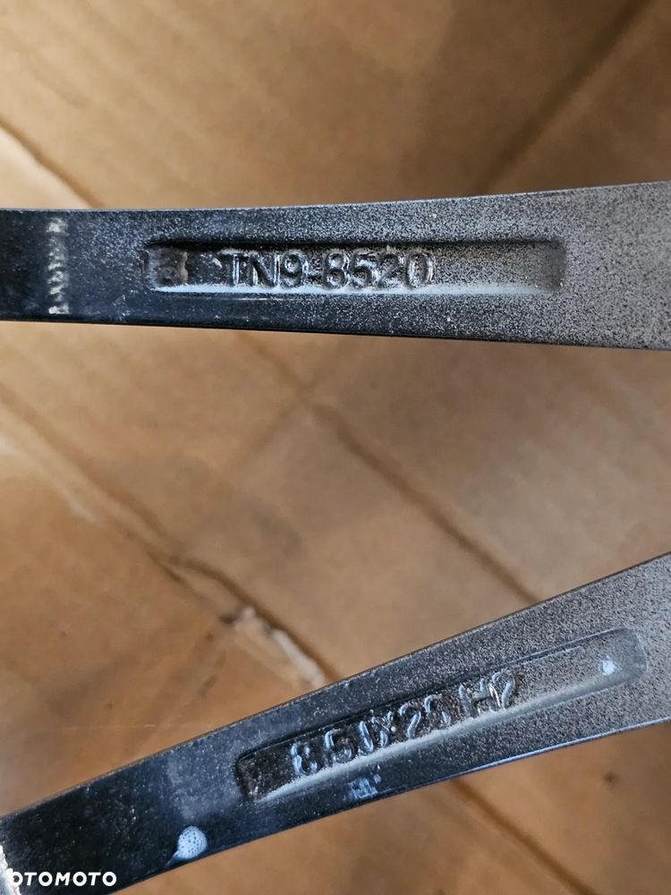 (F87) Tomason KIA Mitsubishi Toyota Nissan / TN9 / 8,5x20 ET40 5x114,3 - 6