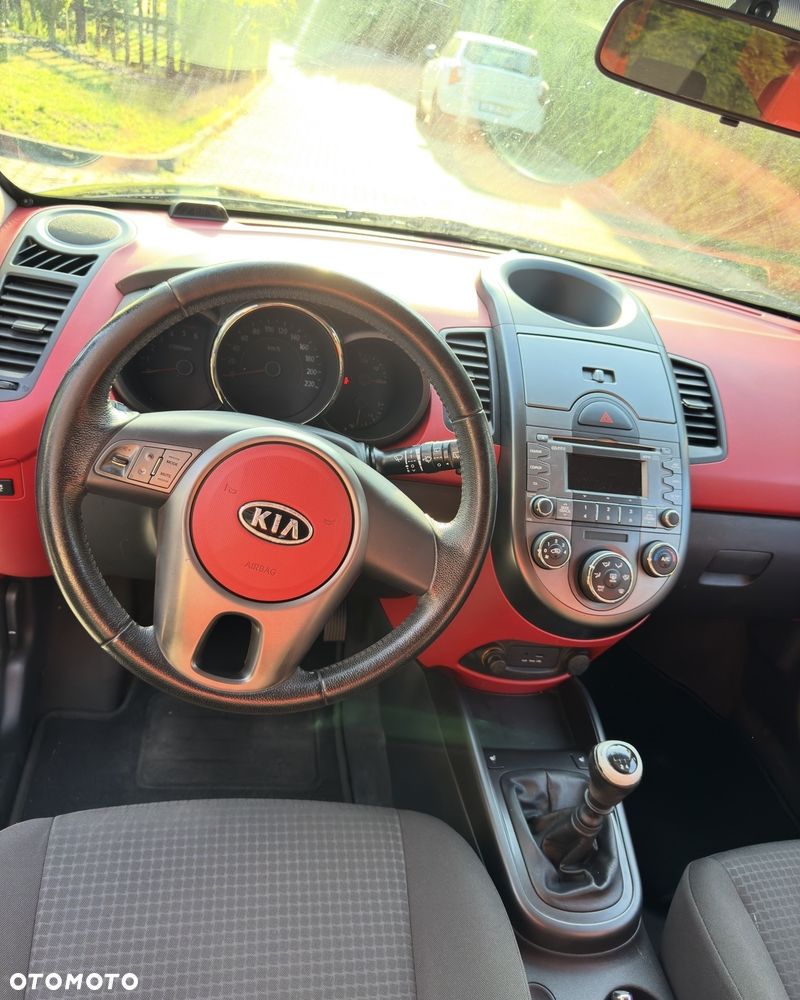 Kia Soul 1.6 CRDI L - 11