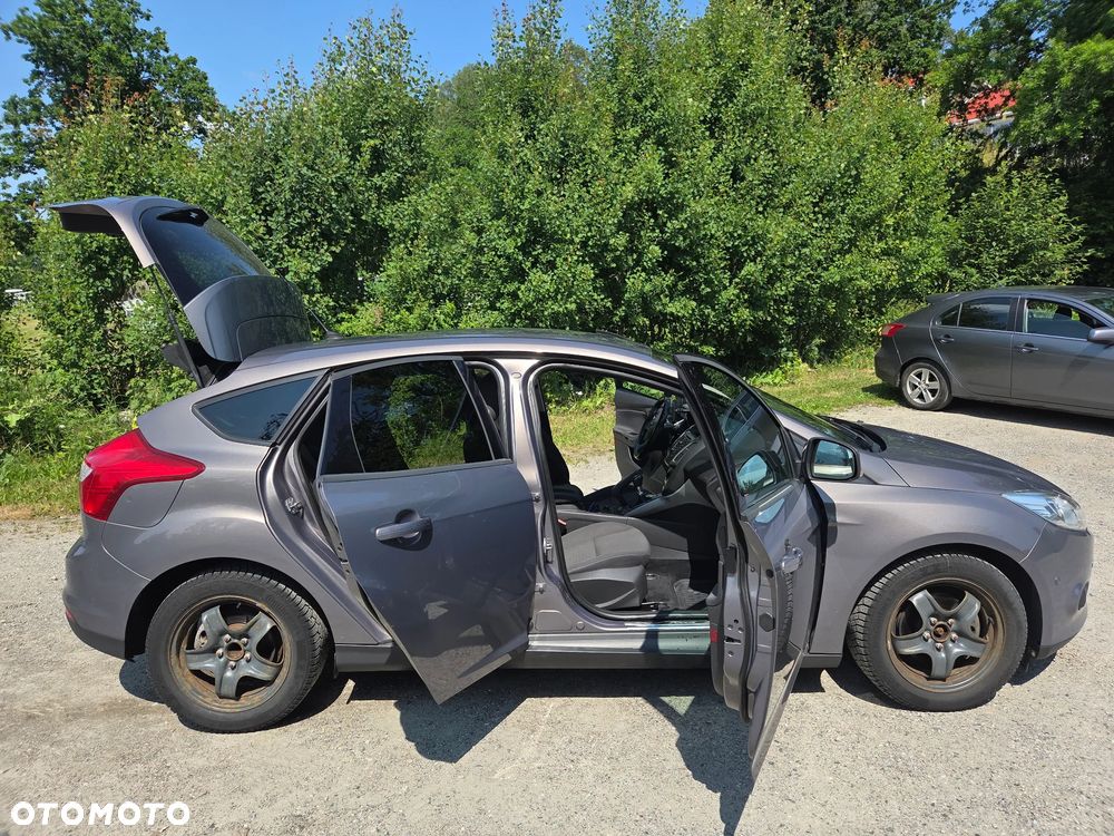 Ford Focus - 13