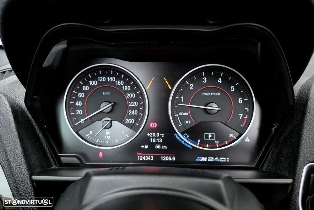 BMW M240i xDrive Auto - 22