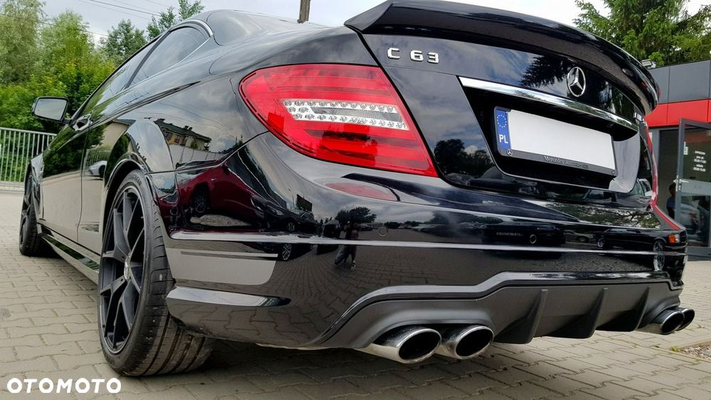 Mercedes-Benz Klasa C 63 AMG AMG SPEEDSHIFT MCT Edition 507 - 36
