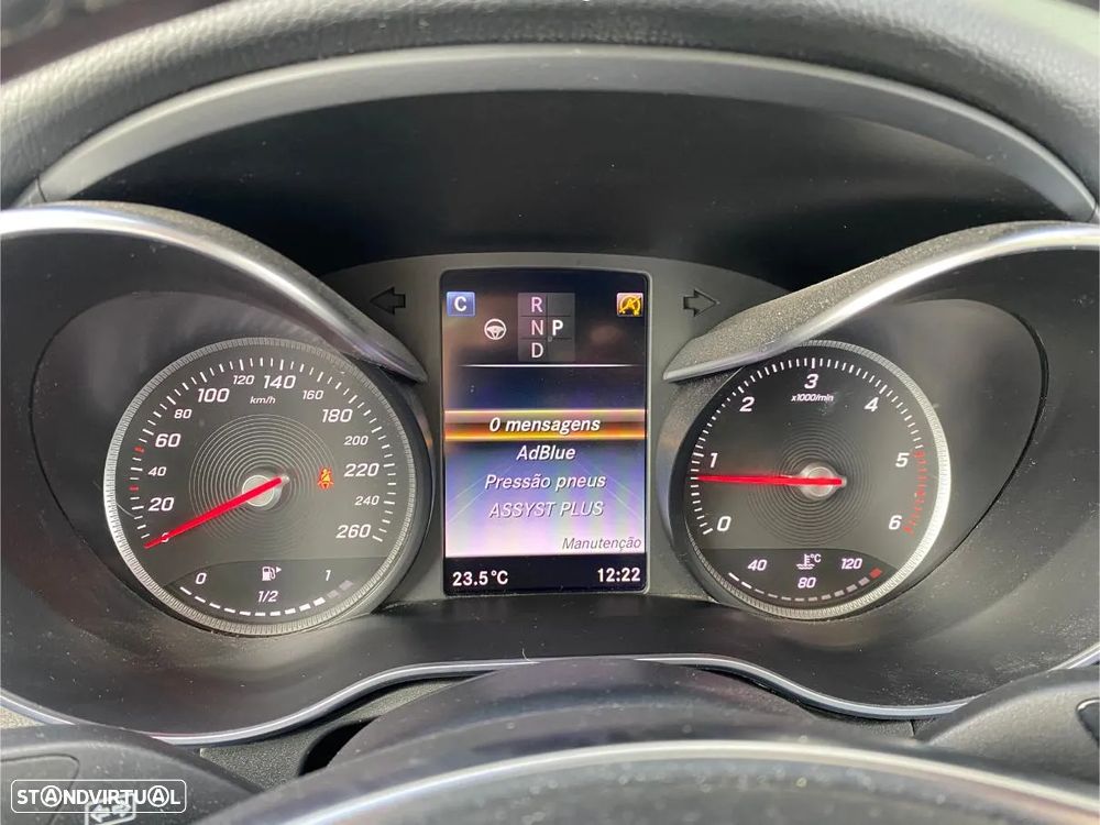 Mercedes-Benz GLC 250 d Coupe 4Matic 9G-TRONIC AMG Line - 58