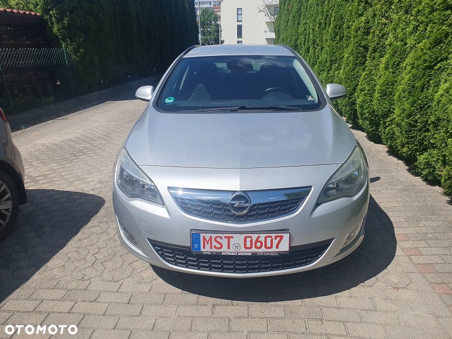 Opel Astra 1.4 Turbo - 21