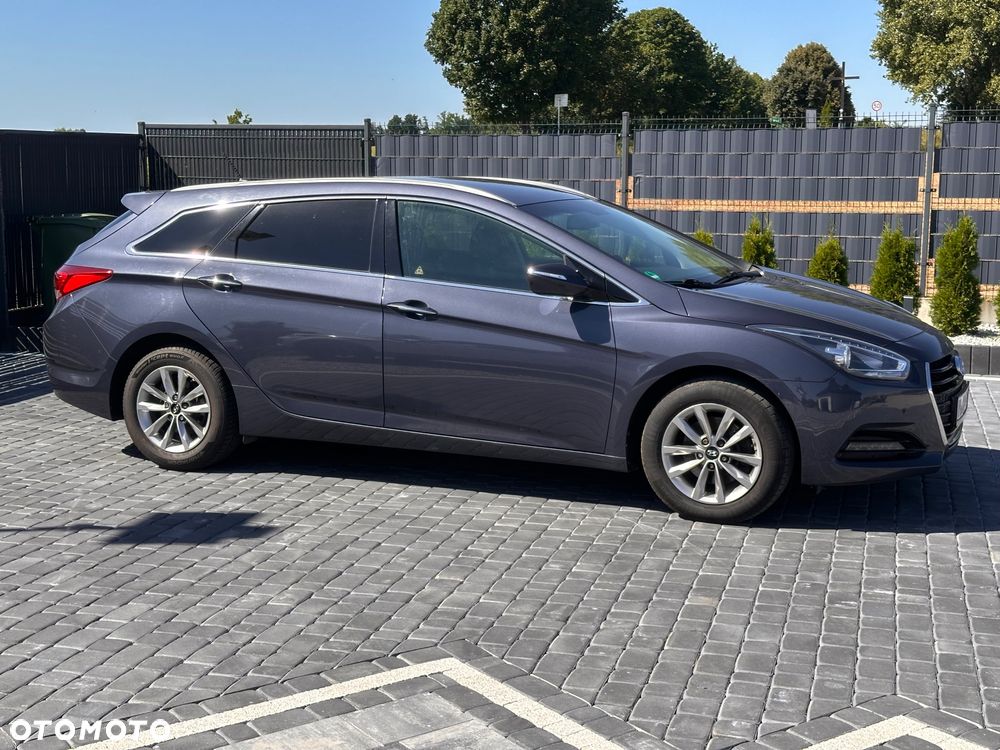 Hyundai i40 Kombi blue 1.7 CRDi Classic - 5