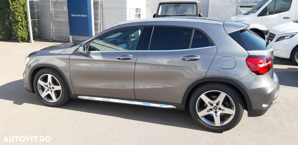 Mercedes-Benz GLA 220 4MATIC - 5