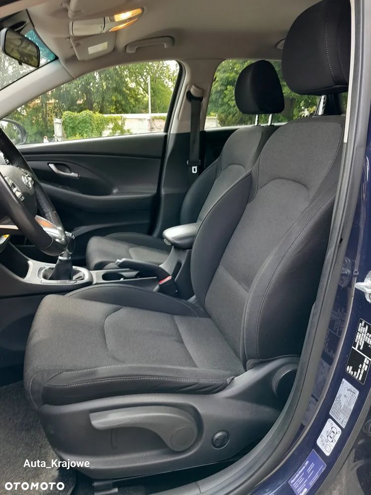 Hyundai i30 1.5 DPI Smart - 25