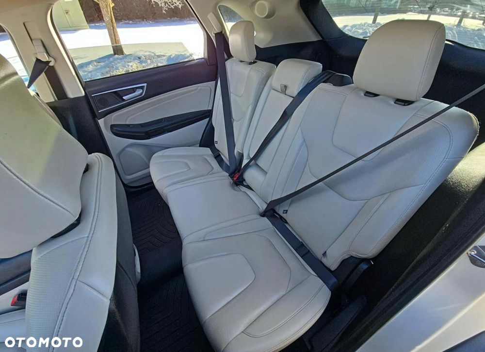 Ford Edge - 12