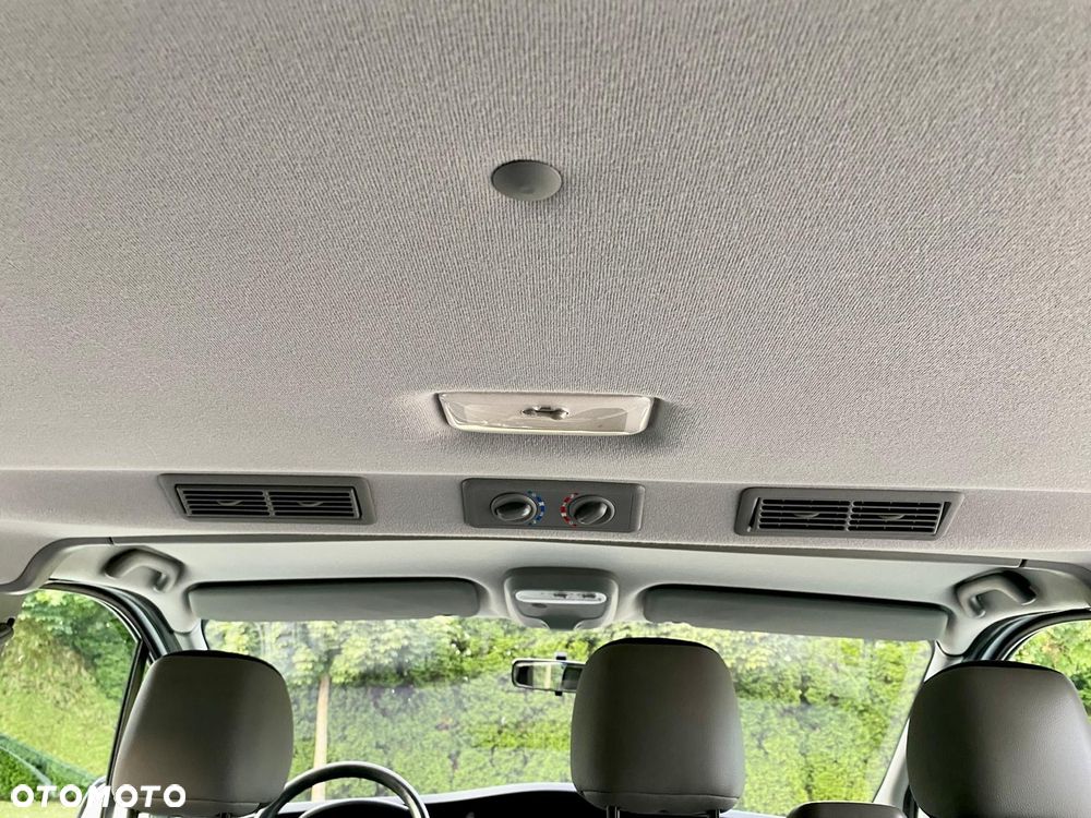 Opel Vivaro Tour Elegance L1H1 - 20
