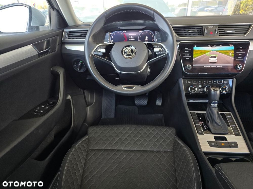 Skoda Superb 2.0 TDI SCR Ambition DSG - 21