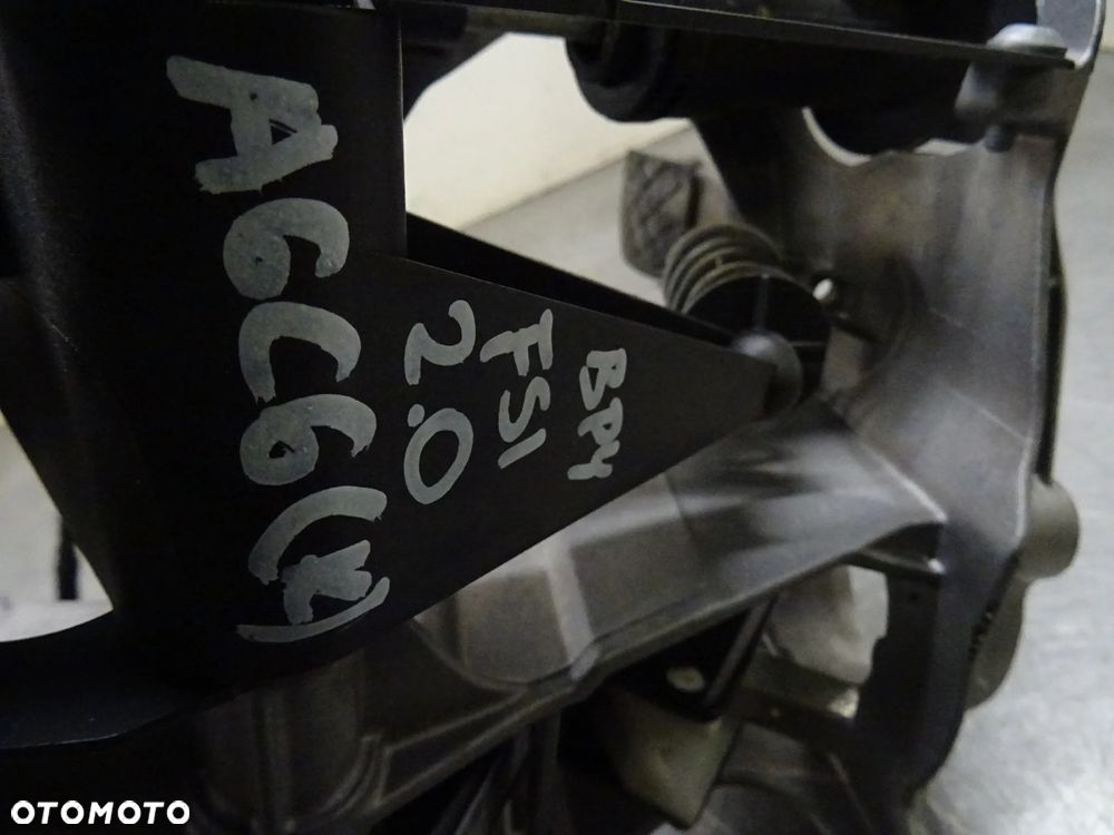 AUDI A6 C6 KOMBI 04-07 2.0T PEDAŁY KOMPLET 4F1721316 - 8