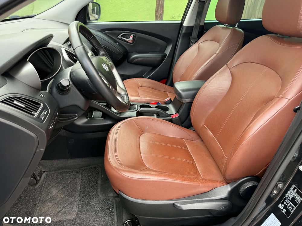 Hyundai Tucson 2.0 CRDi VGT 4WD GLS - 17