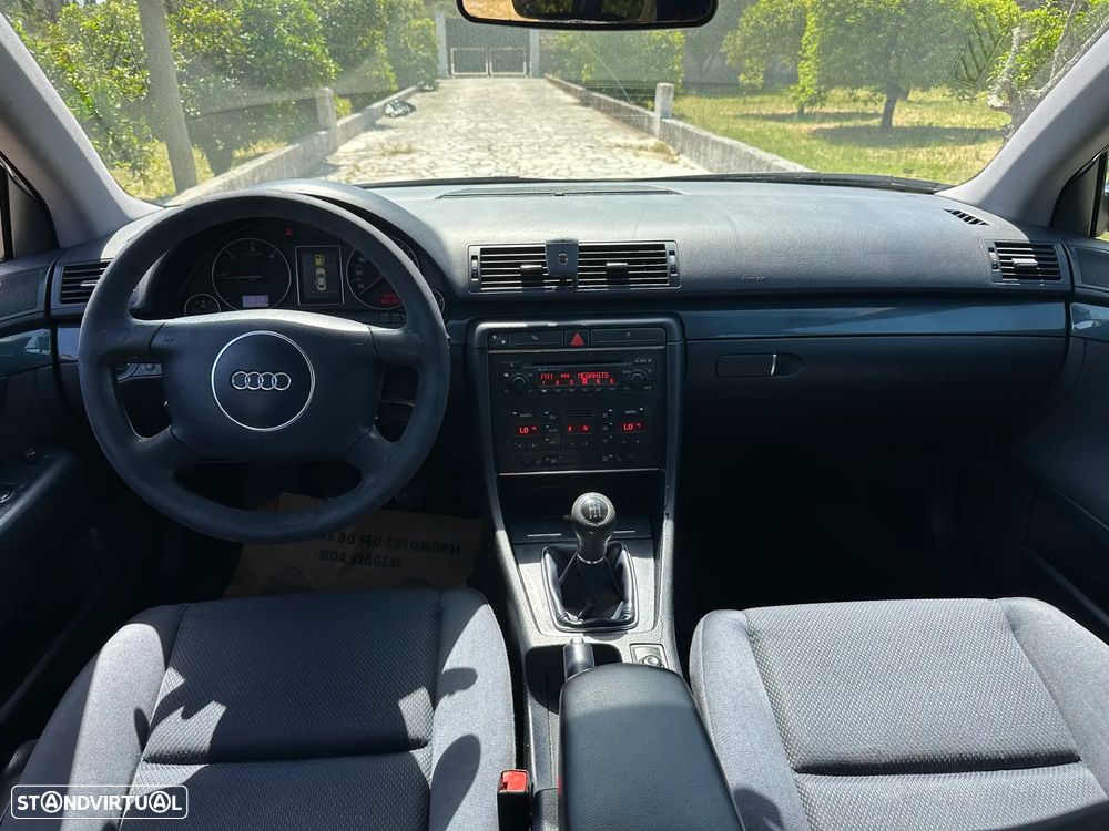 Audi A4 Avant 1.9 TDI - 16