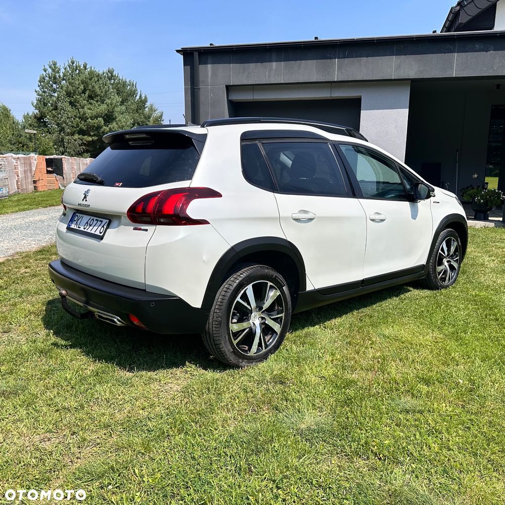 Peugeot 2008 - 11
