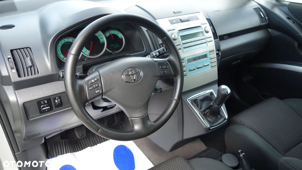 Toyota Corolla Verso 1.8 Premium + 7os - 13