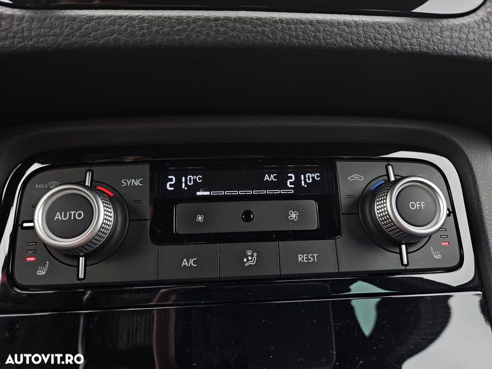 Volkswagen Touareg 3.0 V6 TDI BMT - 9