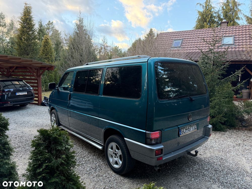 Volkswagen Multivan - 5