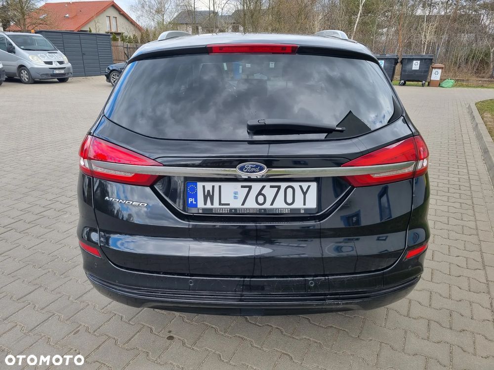 Ford Mondeo SW 2.0 Hybrid Titanium - 36