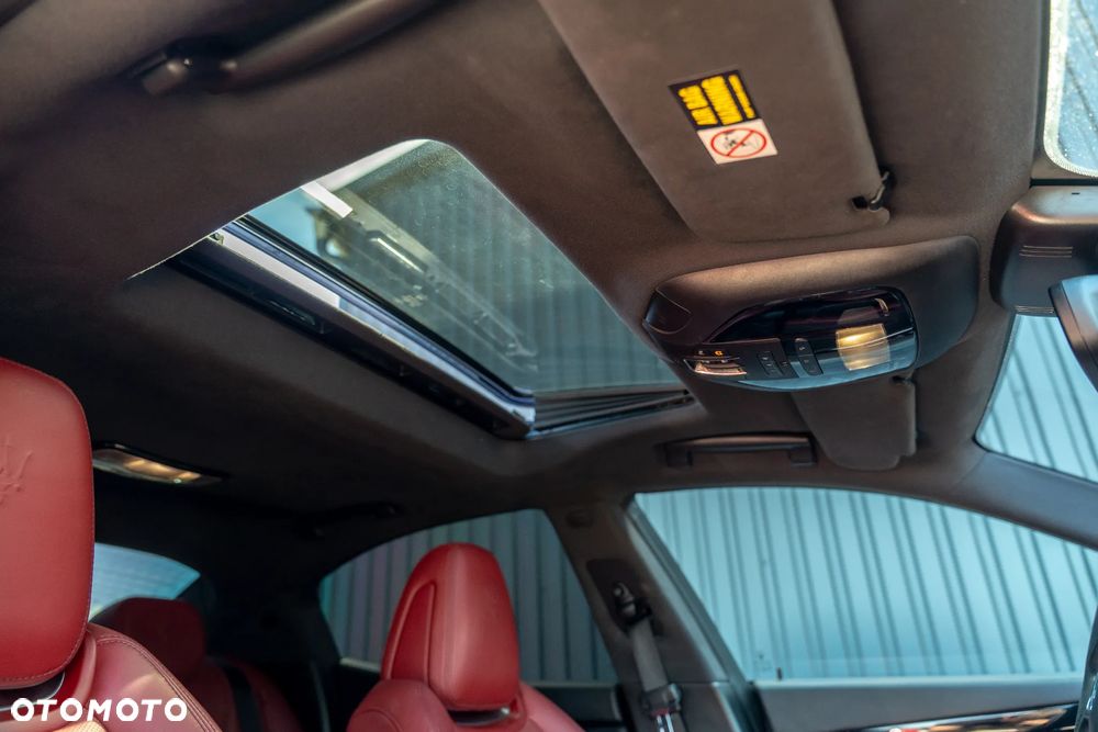 Maserati Ghibli S Q4 GranSport - 9