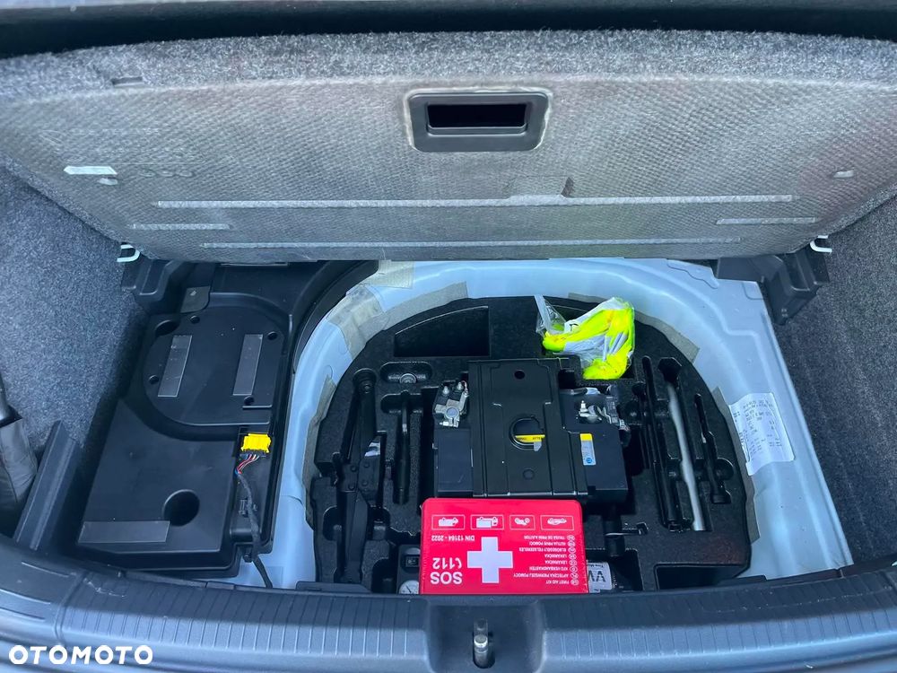 Volkswagen Polo - 30