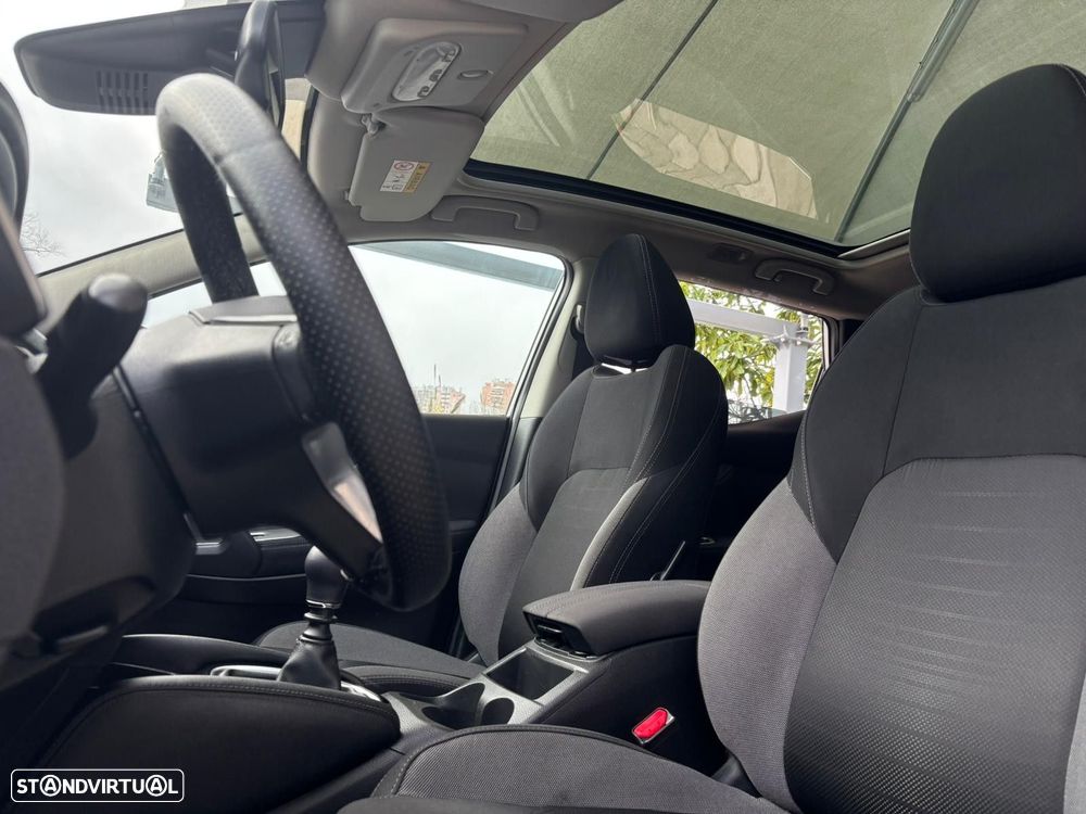 Nissan Qashqai 1.5 dCi N-Connecta - 16