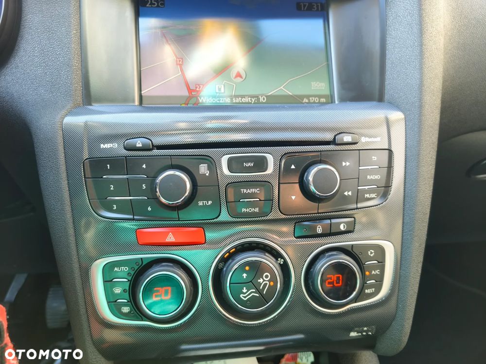 Citroën C4 1.6 VTi Exclusive - 8