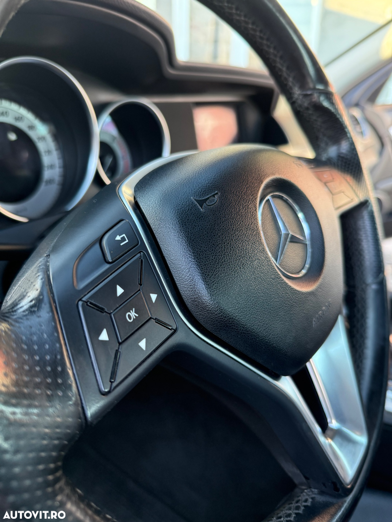 Mercedes-Benz C - 18