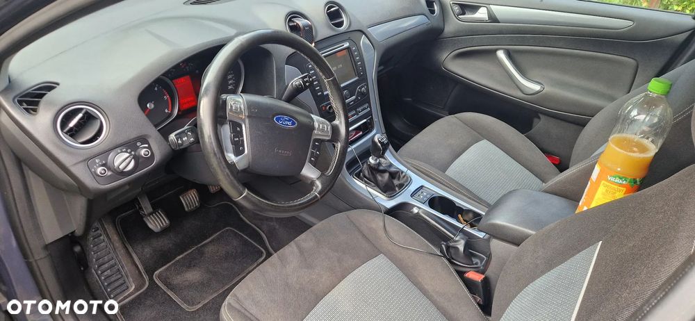 Ford Mondeo 2.0 TDCi Viva Trend - 13