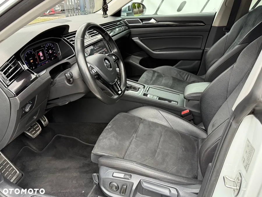 Volkswagen Arteon 2.0 TDI SCR Elegance DSG - 16