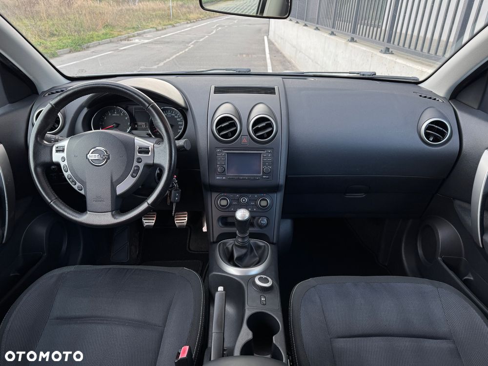 Nissan Qashqai 2.0 4 x 4 lounge - 10