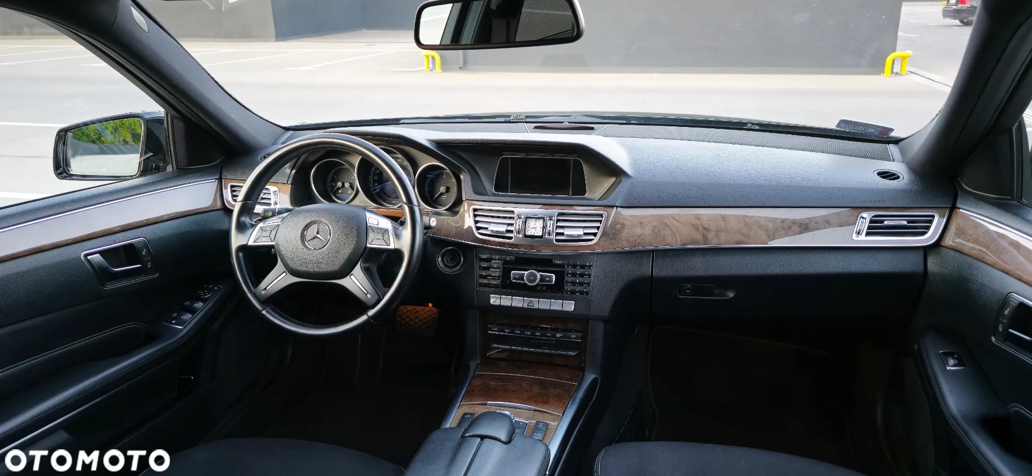 Mercedes-Benz Klasa E 300 BlueTEC 7G-TRONIC Elegance - 20