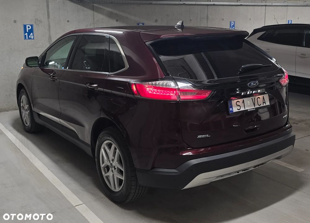 Ford Edge - 4