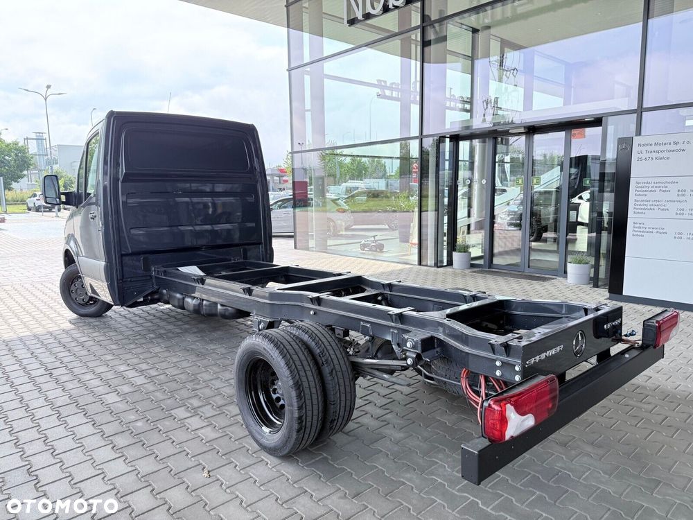 Mercedes-Benz Sprinter 517 cdi długi 4325 mm. - 5