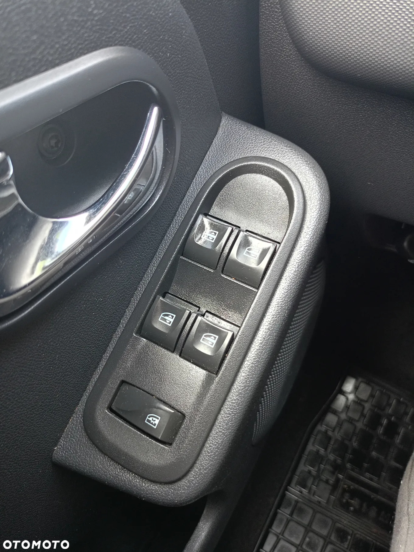 Dacia Duster 1.6 Ambiance Eco - 8
