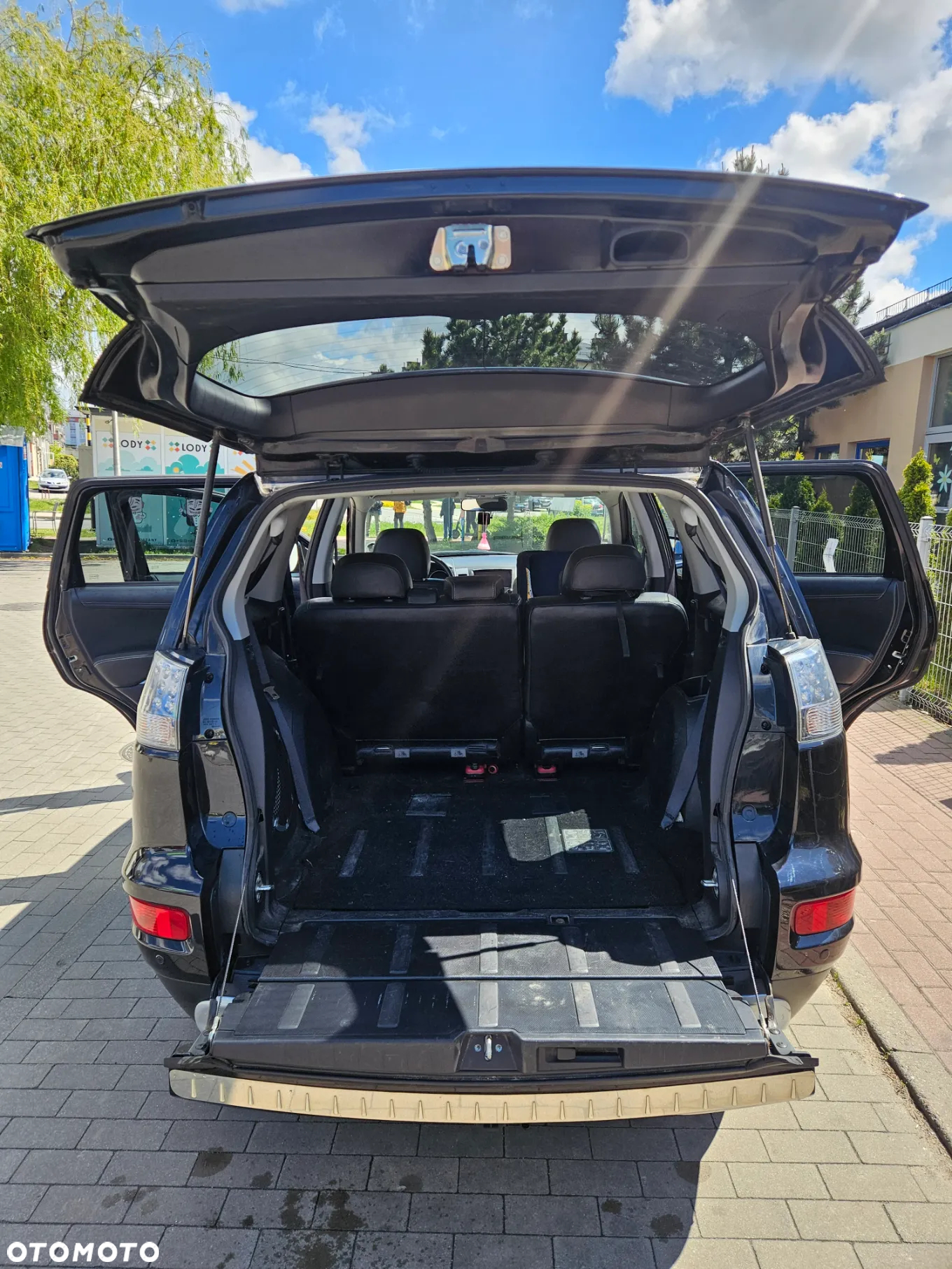 Mitsubishi Outlander 2.2 DID Intense EU5 - 29
