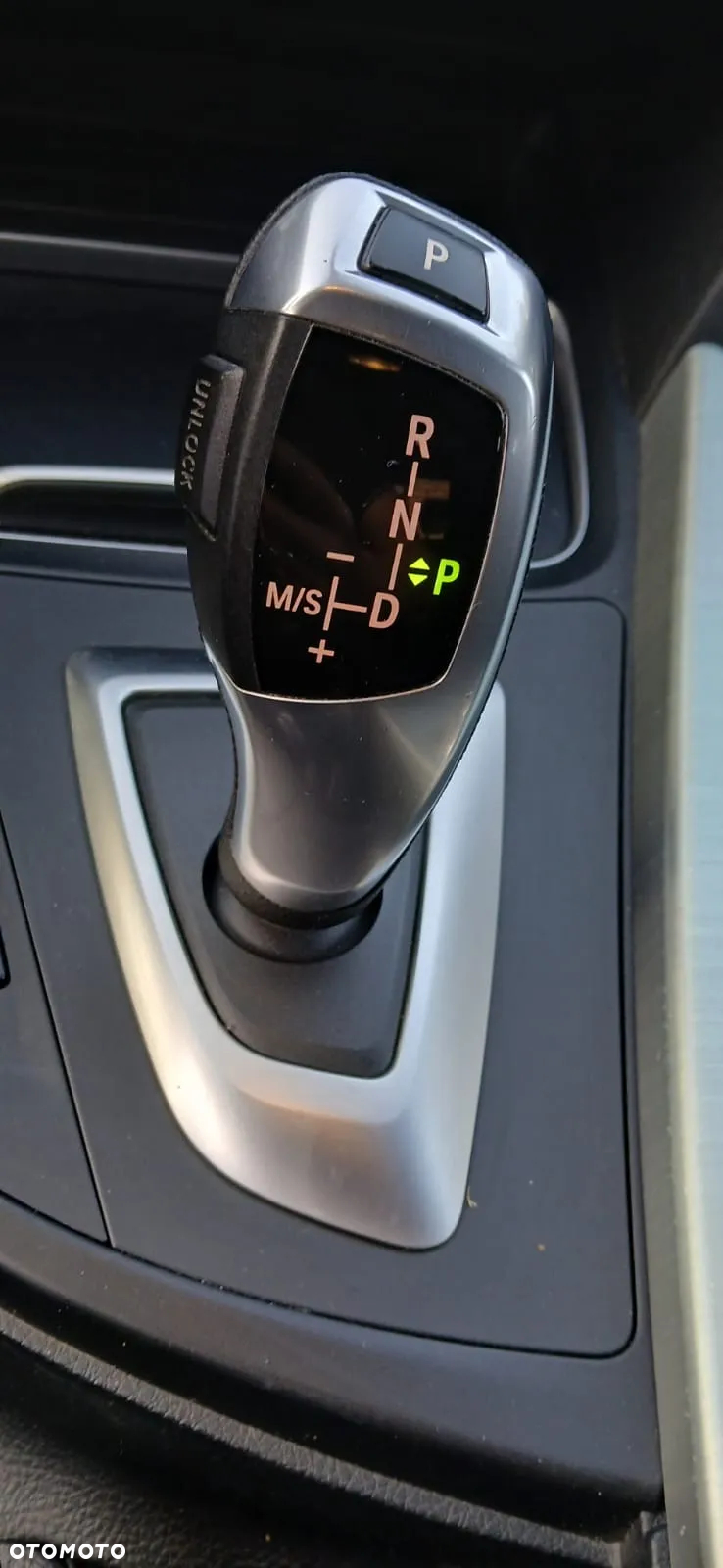 BMW Seria 3 318i - 12