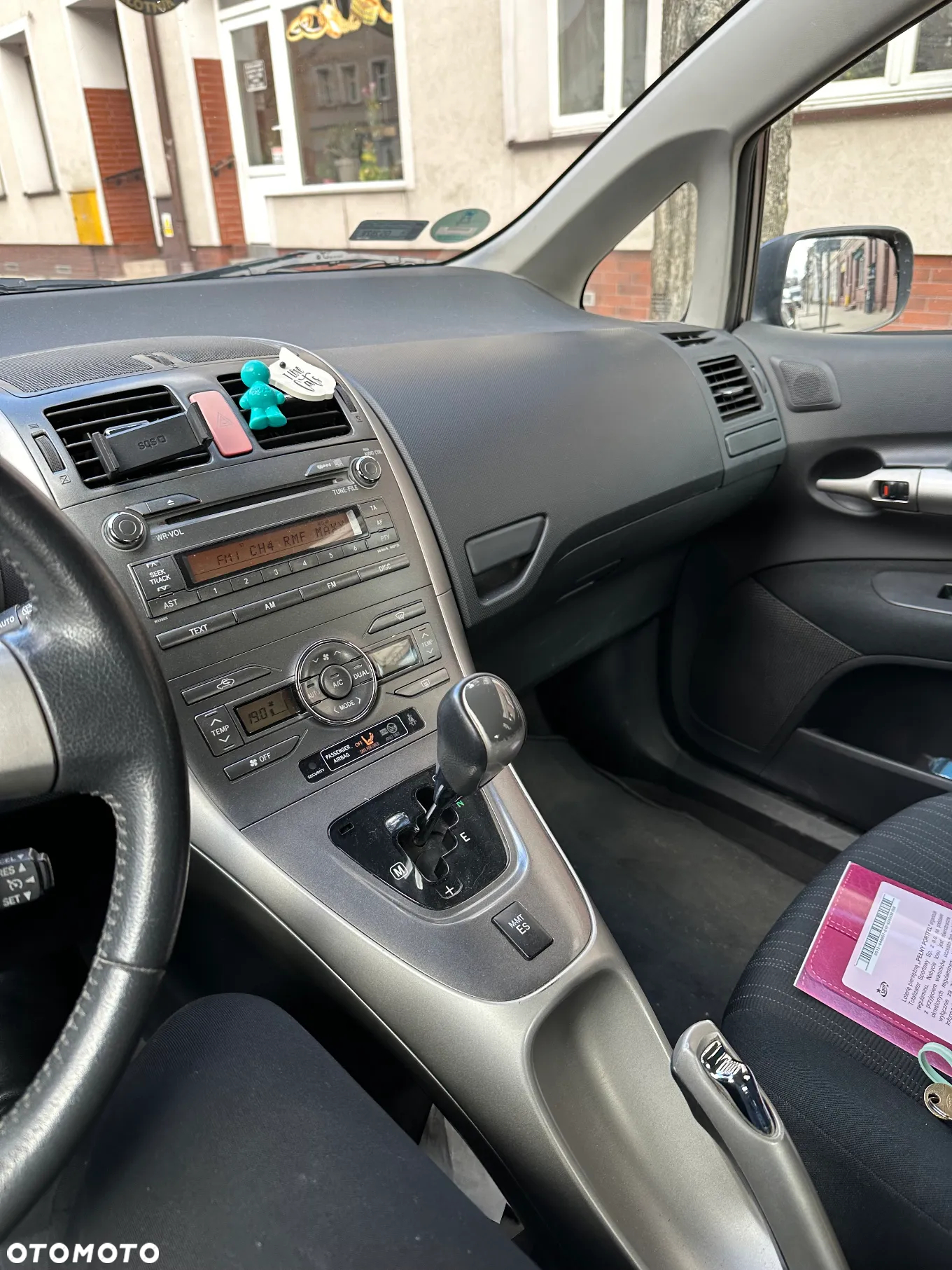 Toyota Auris 1.6 VVT-i Luna MM - 6