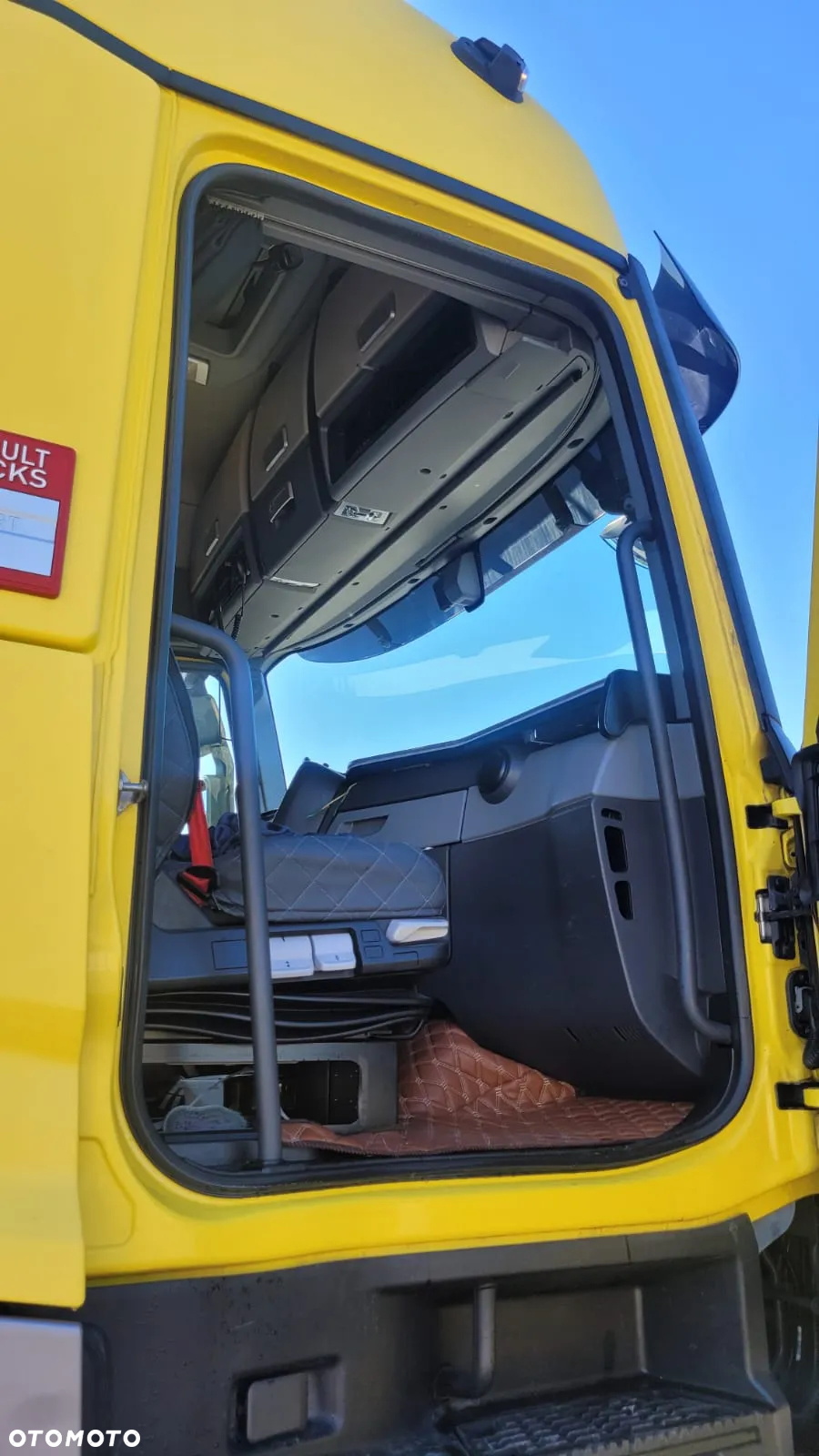 Renault 480T - 2