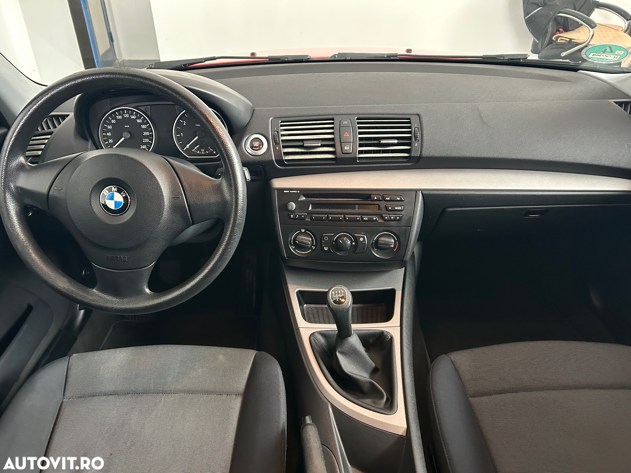 BMW Seria 1 116i - 4