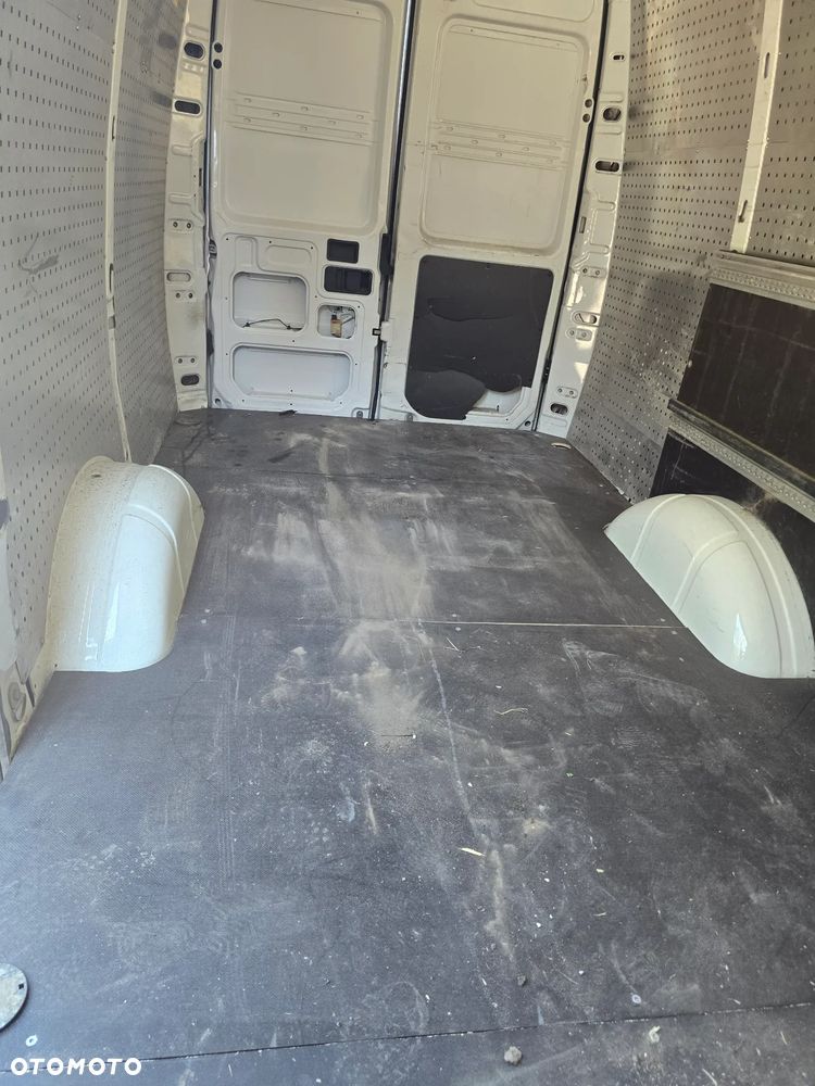 Iveco 35S21 - 14