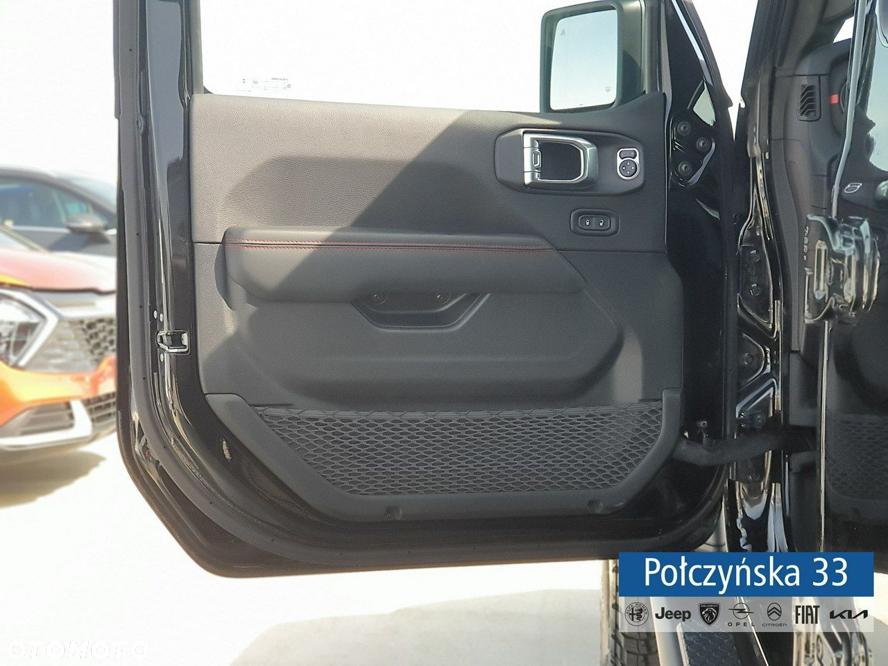 Jeep Wrangler - 14