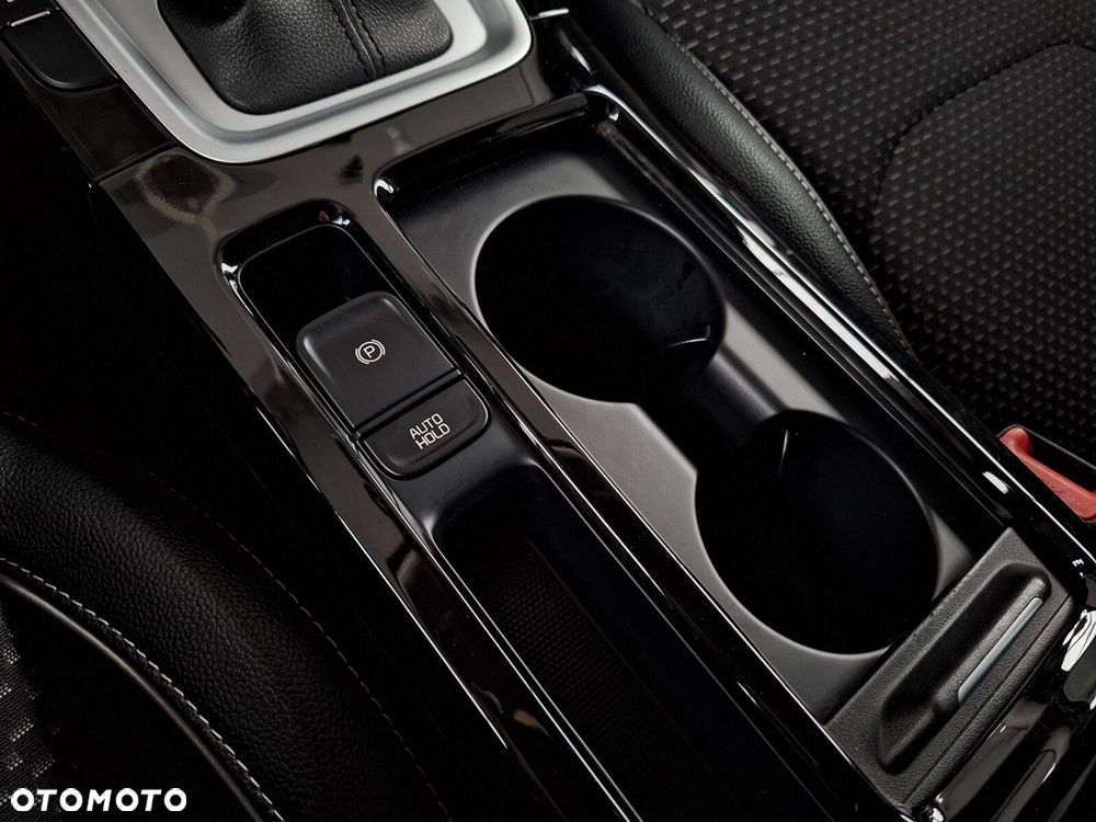 Kia Ceed 1.4 T-GDI L Business Line Plus DCT - 36