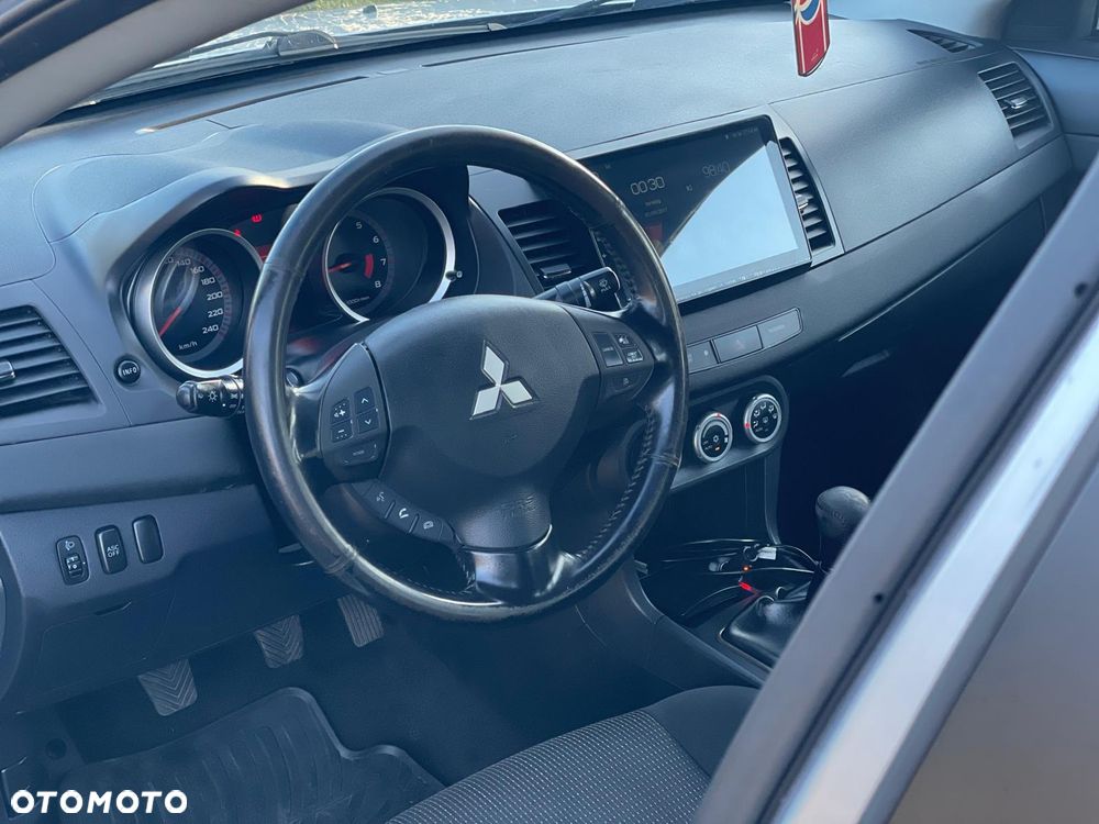 Mitsubishi Lancer 1.8 Instyle - 16