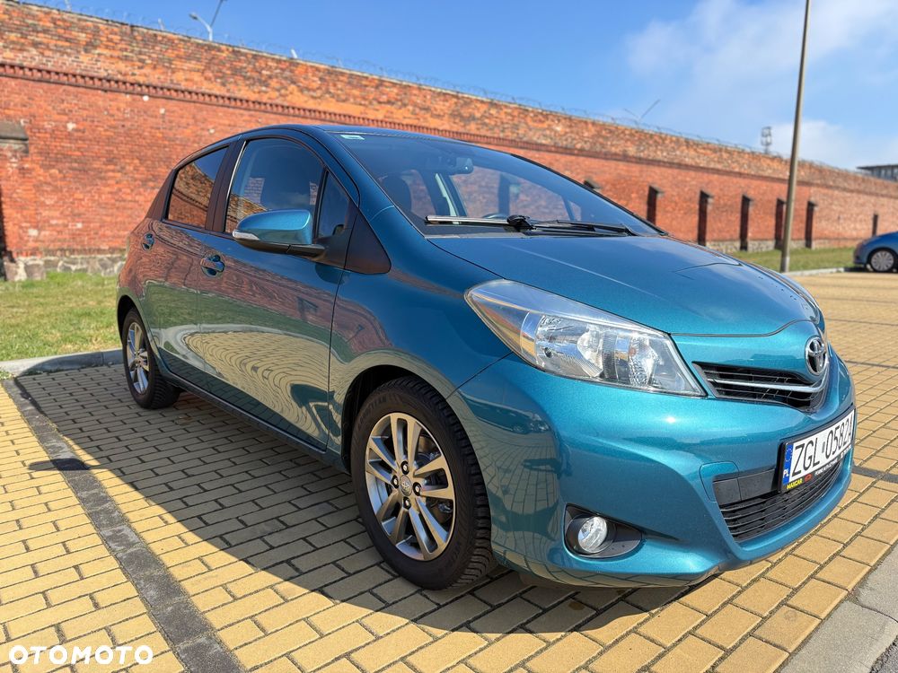 Toyota Yaris 1.33 VVT-i Edition 2014 - 1