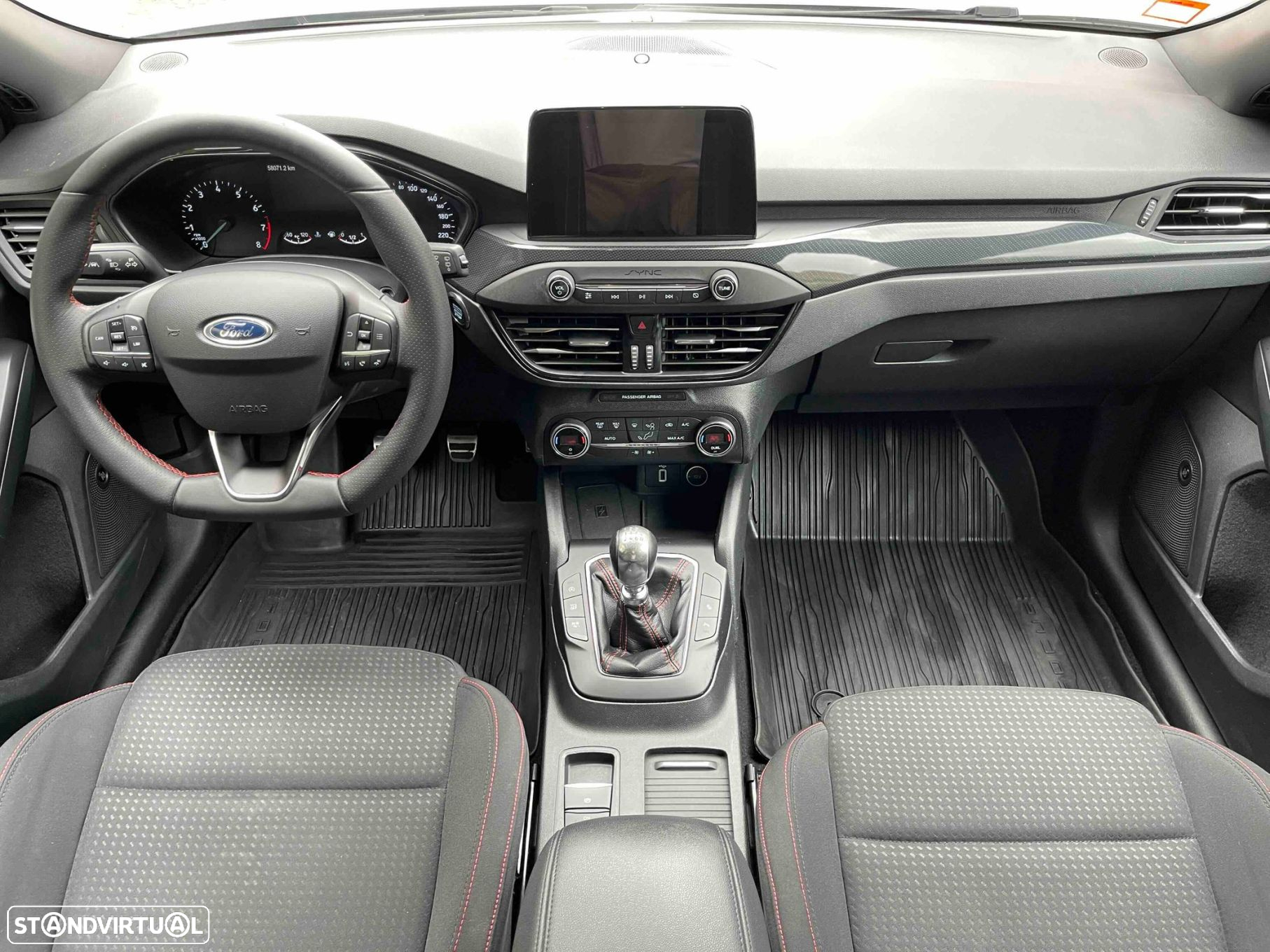 Ford Focus 1.0 EcoBoost ST-Line - 6